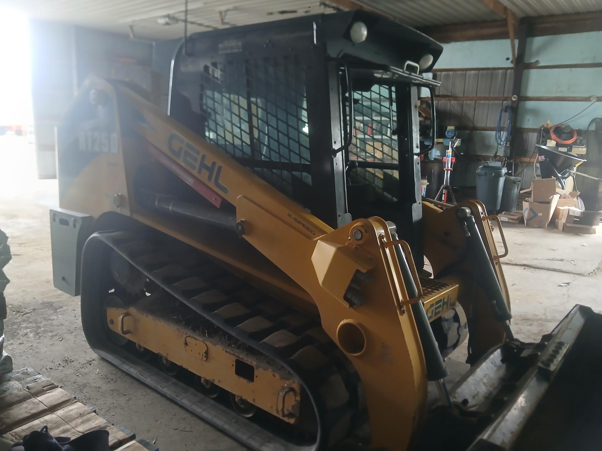 2018 Gehl RT250 Image 2