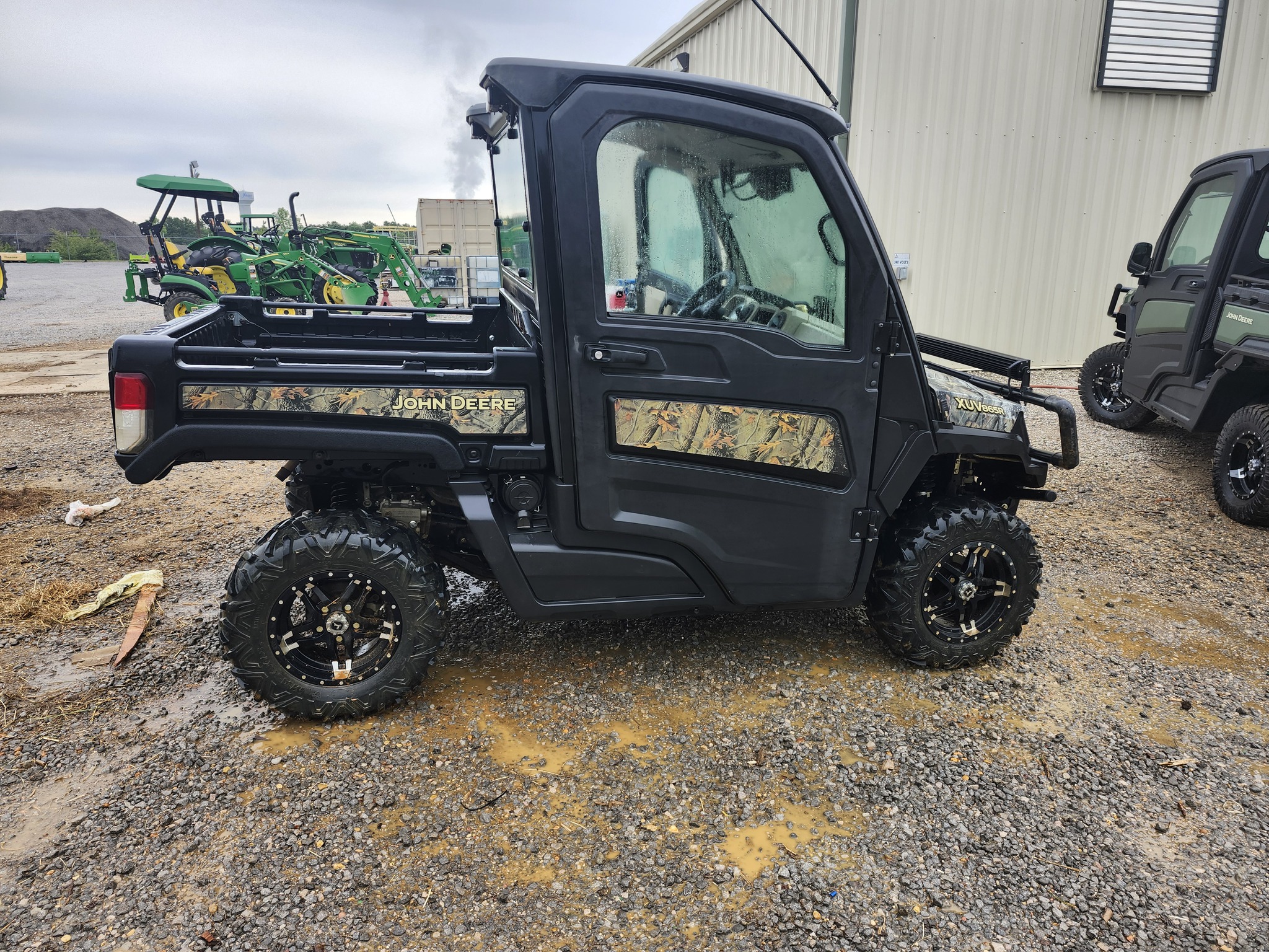 2020 John Deere XUV865R Diesel Premium Cab