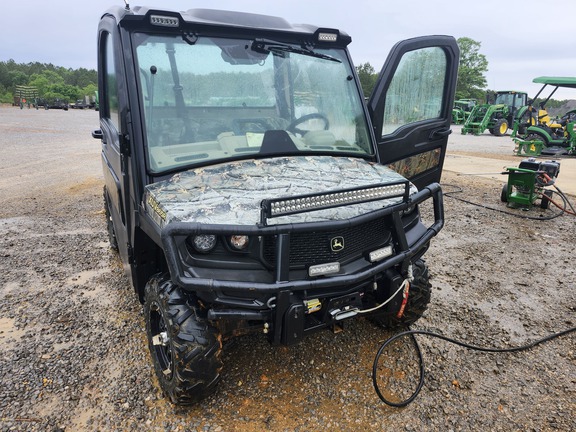 2020 John Deere XUV865R Diesel Premium Cab
