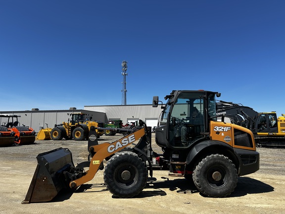 Photo of a 2018 Case 321F
