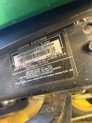 2015 John Deere X320 - Photo9