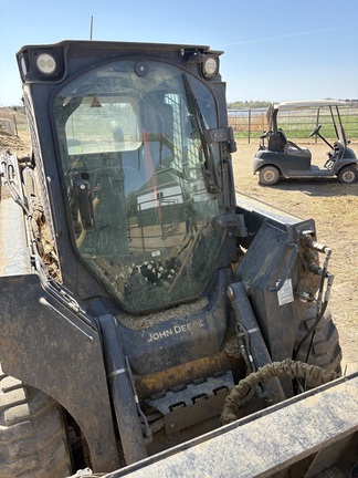  John Deere 324G