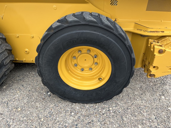 2021 John Deere 324G - Photo15
