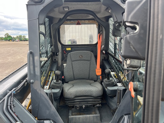 2021 John Deere 324G - Photo30