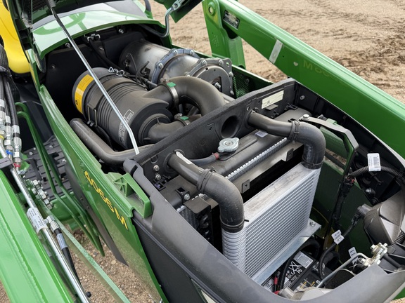 2026 John Deere 4066M - Photo21