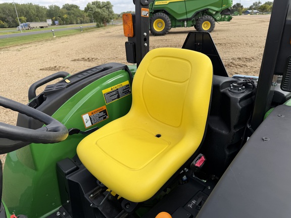 2026 John Deere 4066M - Photo25