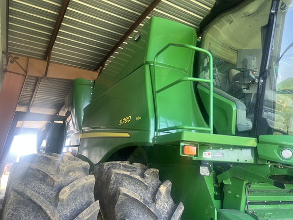 Photo of 2023 John Deere S780