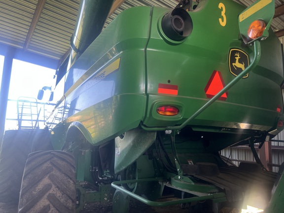 Photo of 2023 John Deere S780