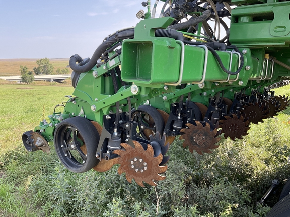 2024 John Deere DB90 - Photo9