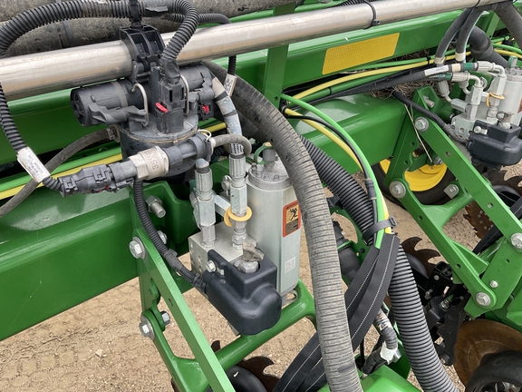 2024 John Deere DB90 - Photo15