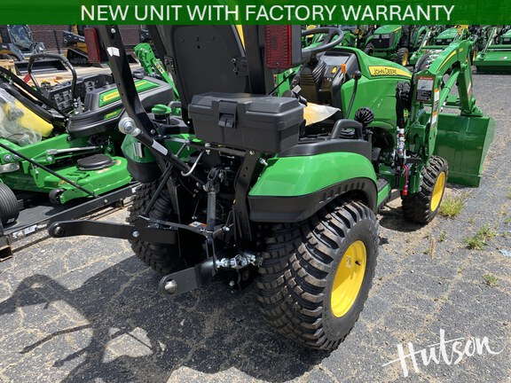 Photo of 2026 John Deere 1025R