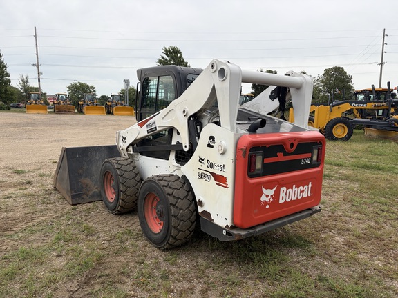 2018 Bobcat S740