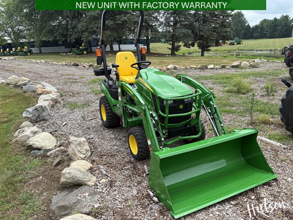Photo of 2026 John Deere 1025R