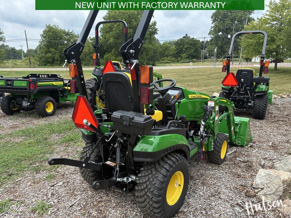 Photo of 2026 John Deere 1025R