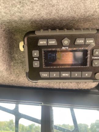 2023 John Deere 324G