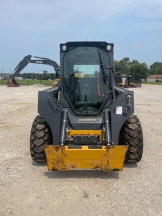 2023 John Deere 324G