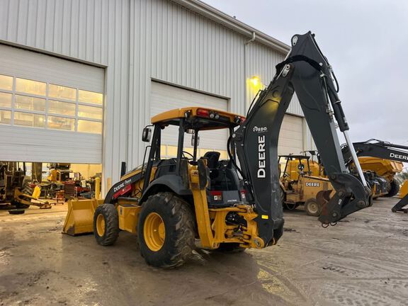 2023 John Deere 410P