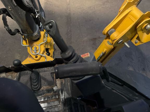 2023 John Deere 410P