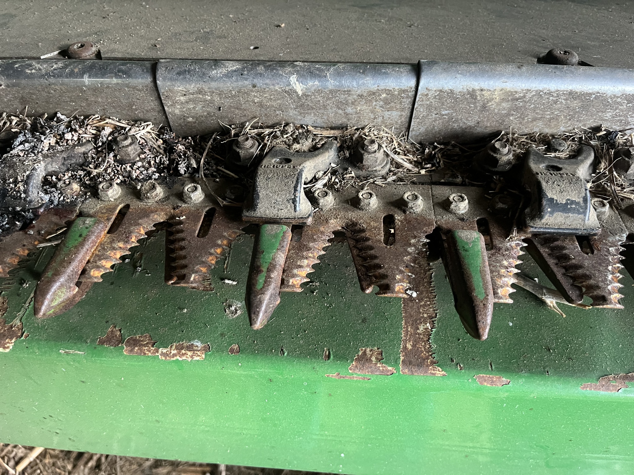Used 2005 John Deere 630F Combine Platforms at Koenig Equipment in Oxford, OH - PhotoXL2