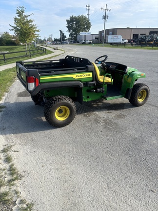 2025 John-Deere TX 4X2