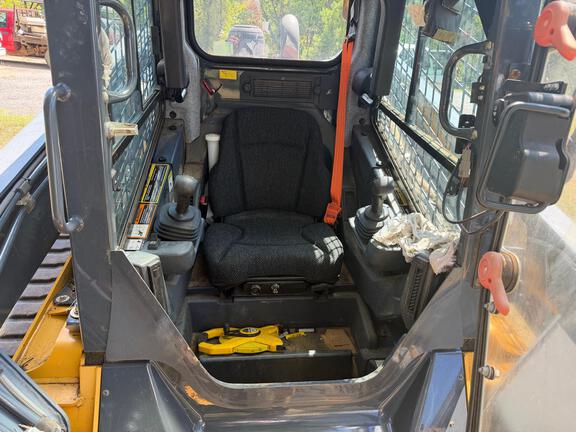 2020 John Deere 331G
