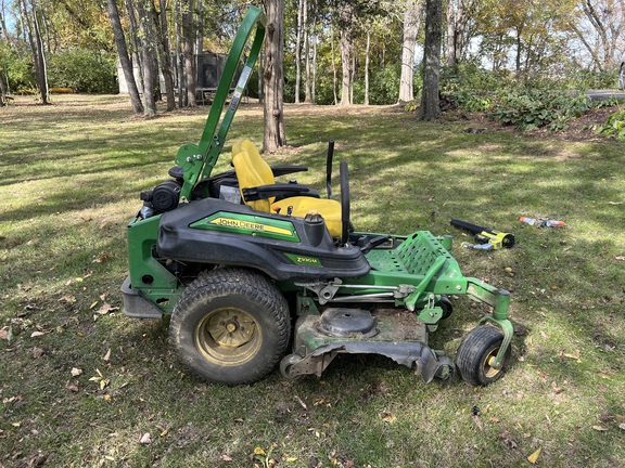 Used 2012 John Deere Z930M Zero Turn Mowers at Koenig Equipment in Urbana, OH - Photo3