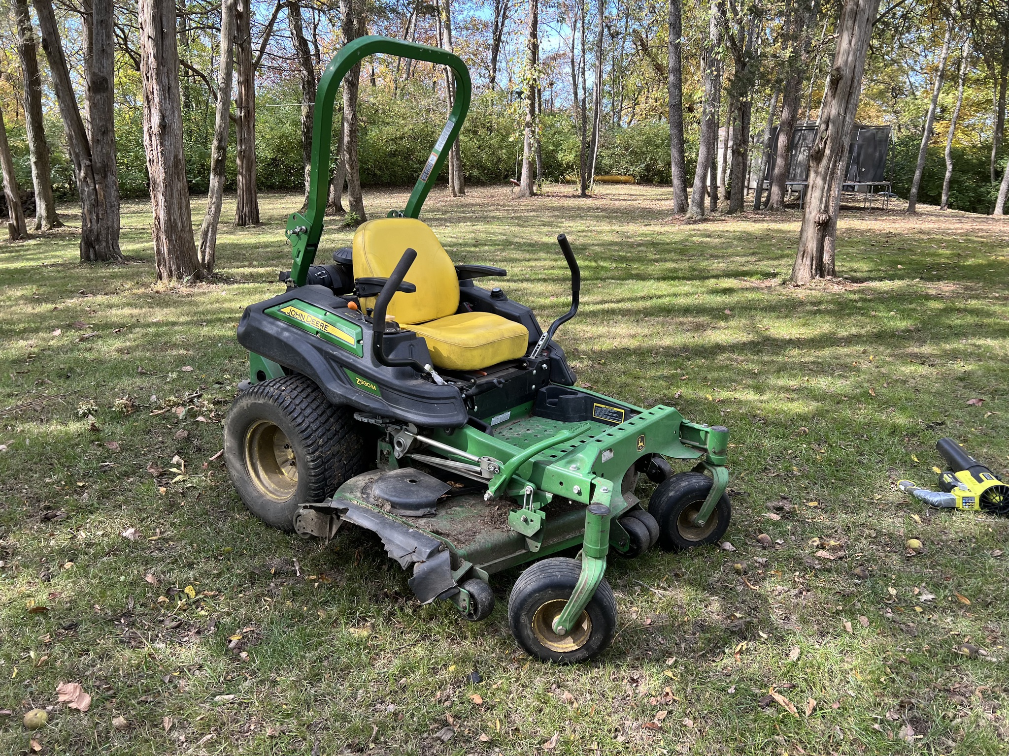 Used 2012 John Deere Z930M Zero Turn Mowers at Koenig Equipment in Urbana, OH - PhotoXL2