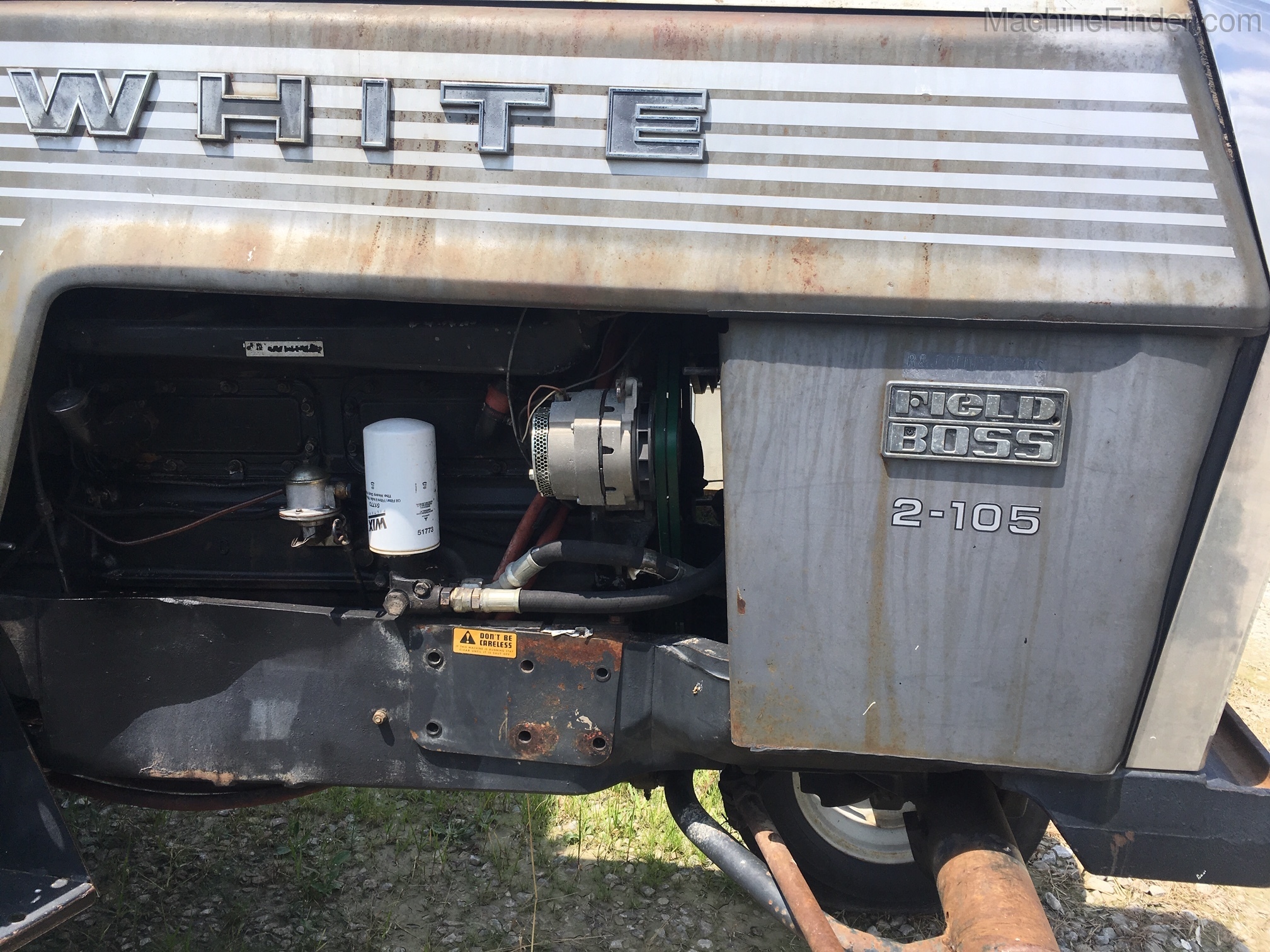 1977 White 2-105 Image 4