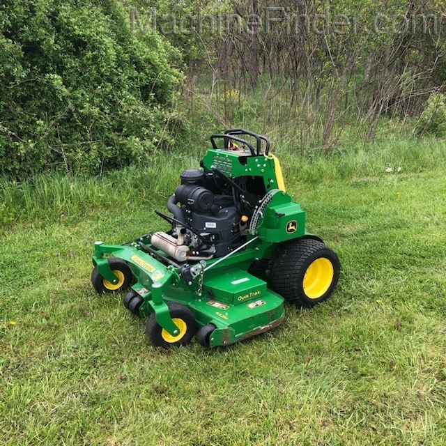 2018 John Deere 652M Image 1