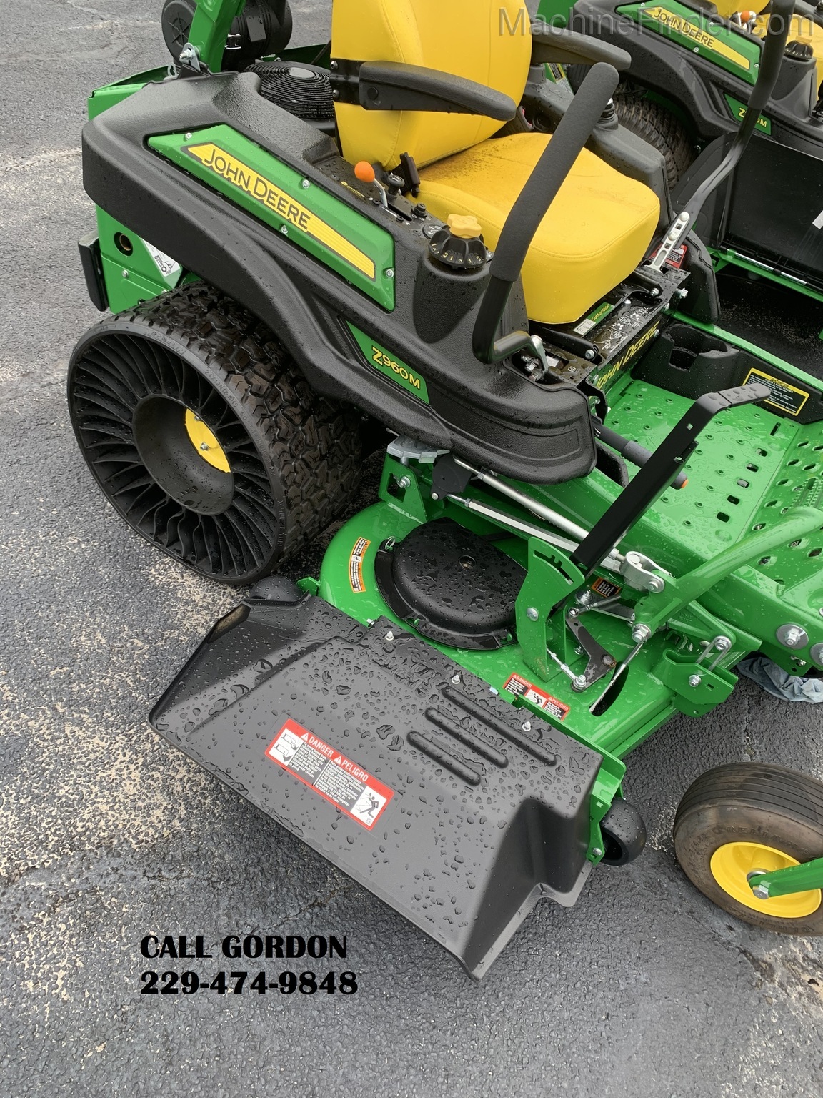 2020 John Deere Z960M Image 3