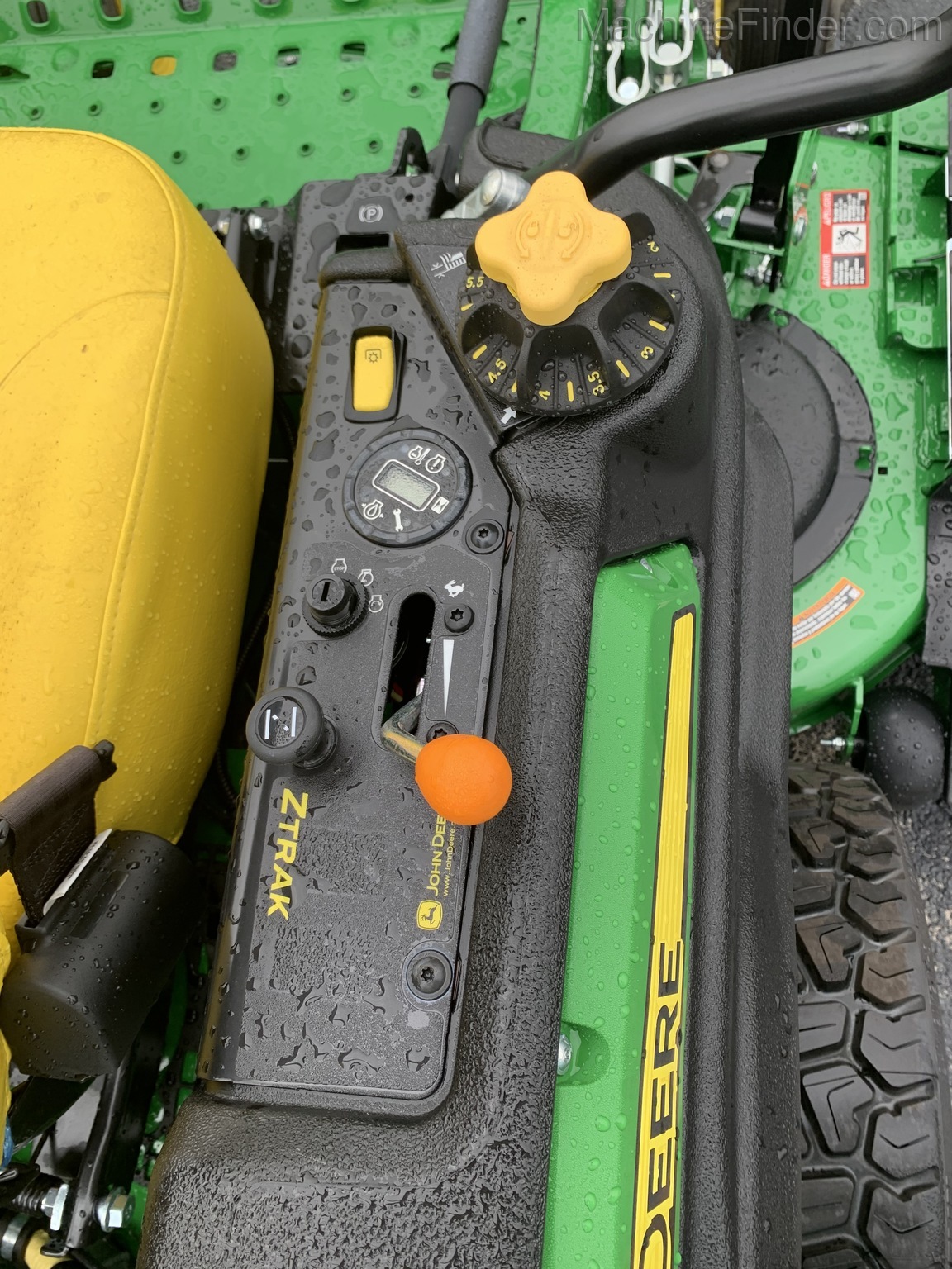 2020 John Deere Z960M Image 6