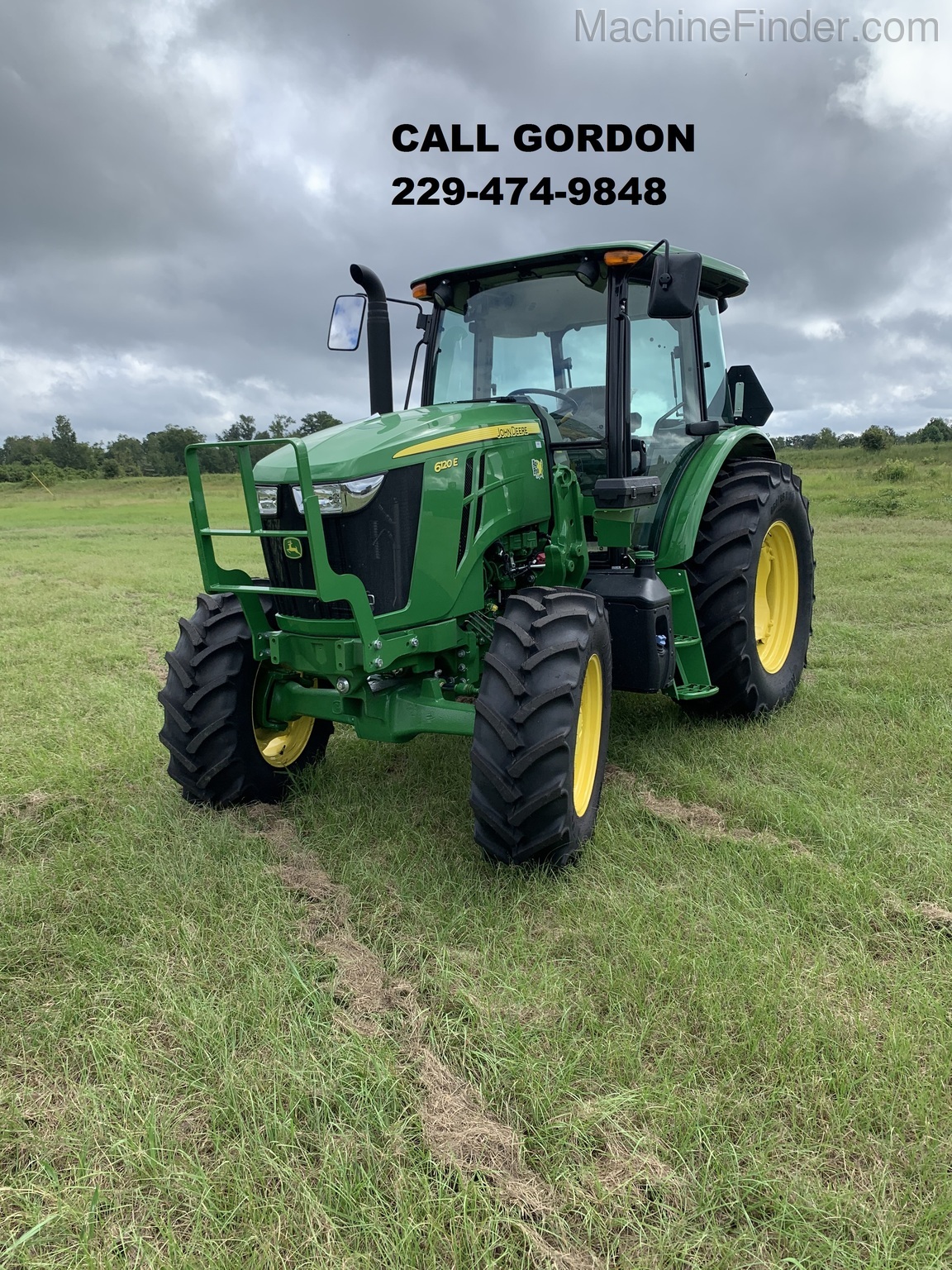 2020 John Deere 6120E Image 2