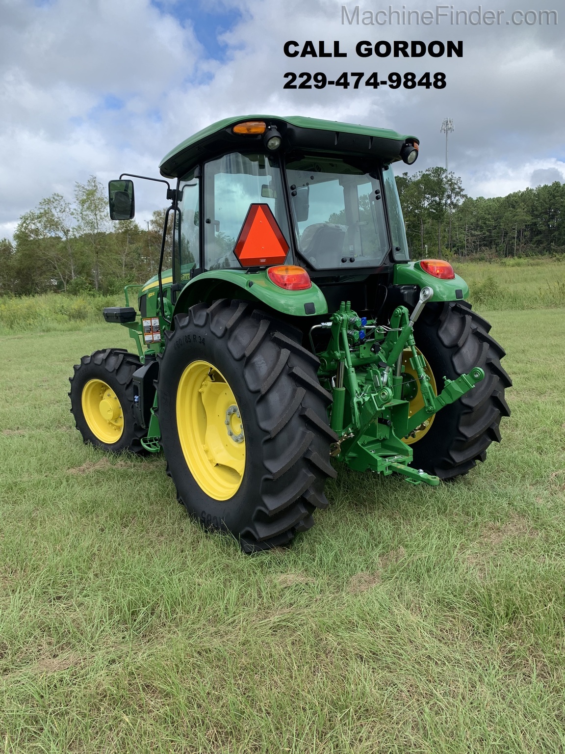 2020 John Deere 6120E Image 3
