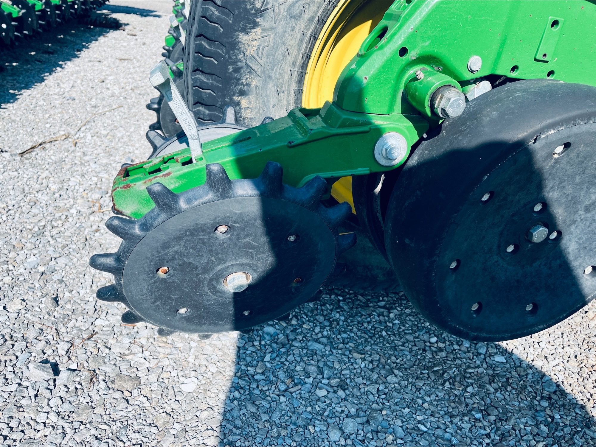 2017 John Deere 1775NT Image 26