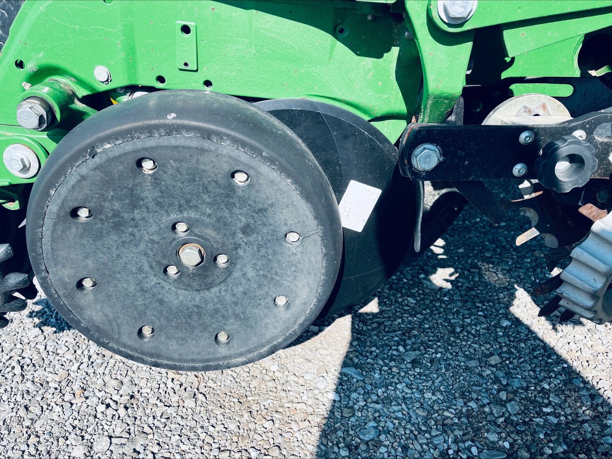 2017 John Deere 1775NT Image 24
