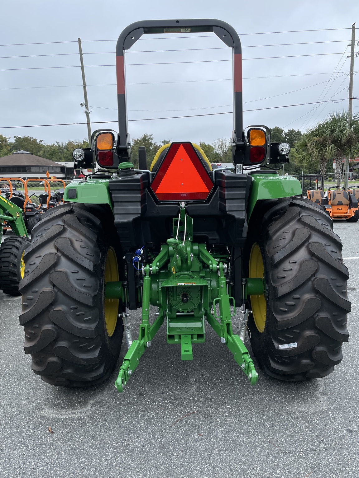 2023 John Deere 4066M HD Image 3