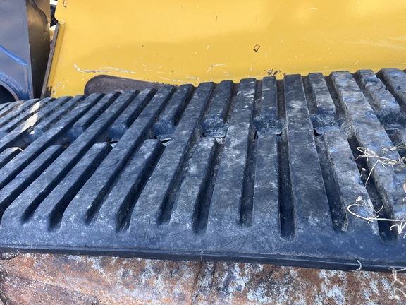 2018 John Deere 333G - Photo13