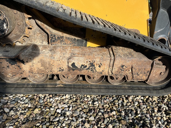 2018 John Deere 333G - Photo17