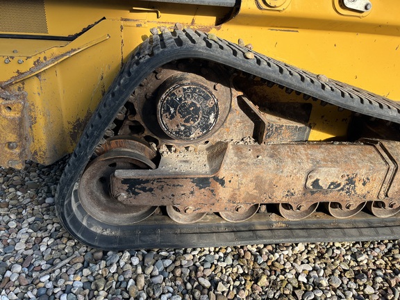 2018 John Deere 333G - Photo18