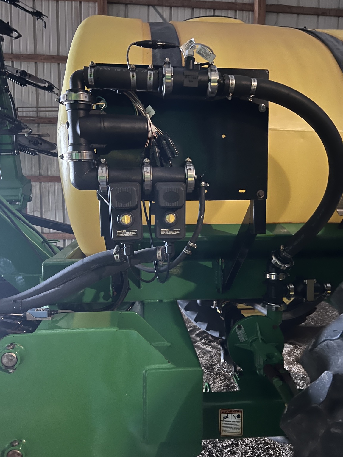 2007 Fast 8100 Image 2