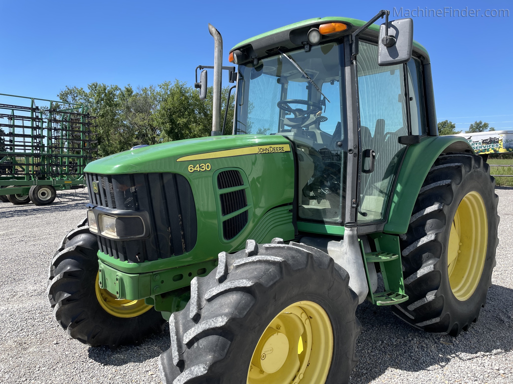 てる 2009 John Deere 6430 | Utility Tractors | MachineFinder