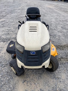 2018 Cub Cadet LTX 1042 Image 9