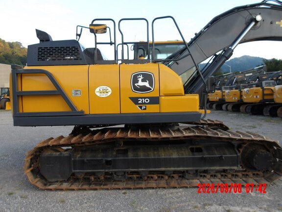 2024 John Deere 210 P