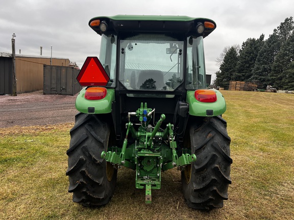 2023 John Deere 5090E - Photo4