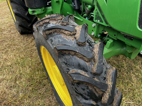 2023 John Deere 5090E - Photo11