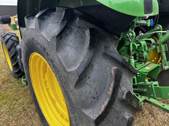 2023 John Deere 5090E - Photo14