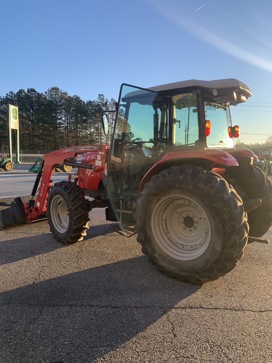2016 Massey Ferguson 4610 Image 7