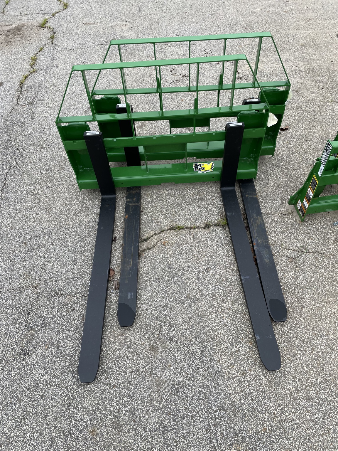 2024 Frontier AP12F Image 3