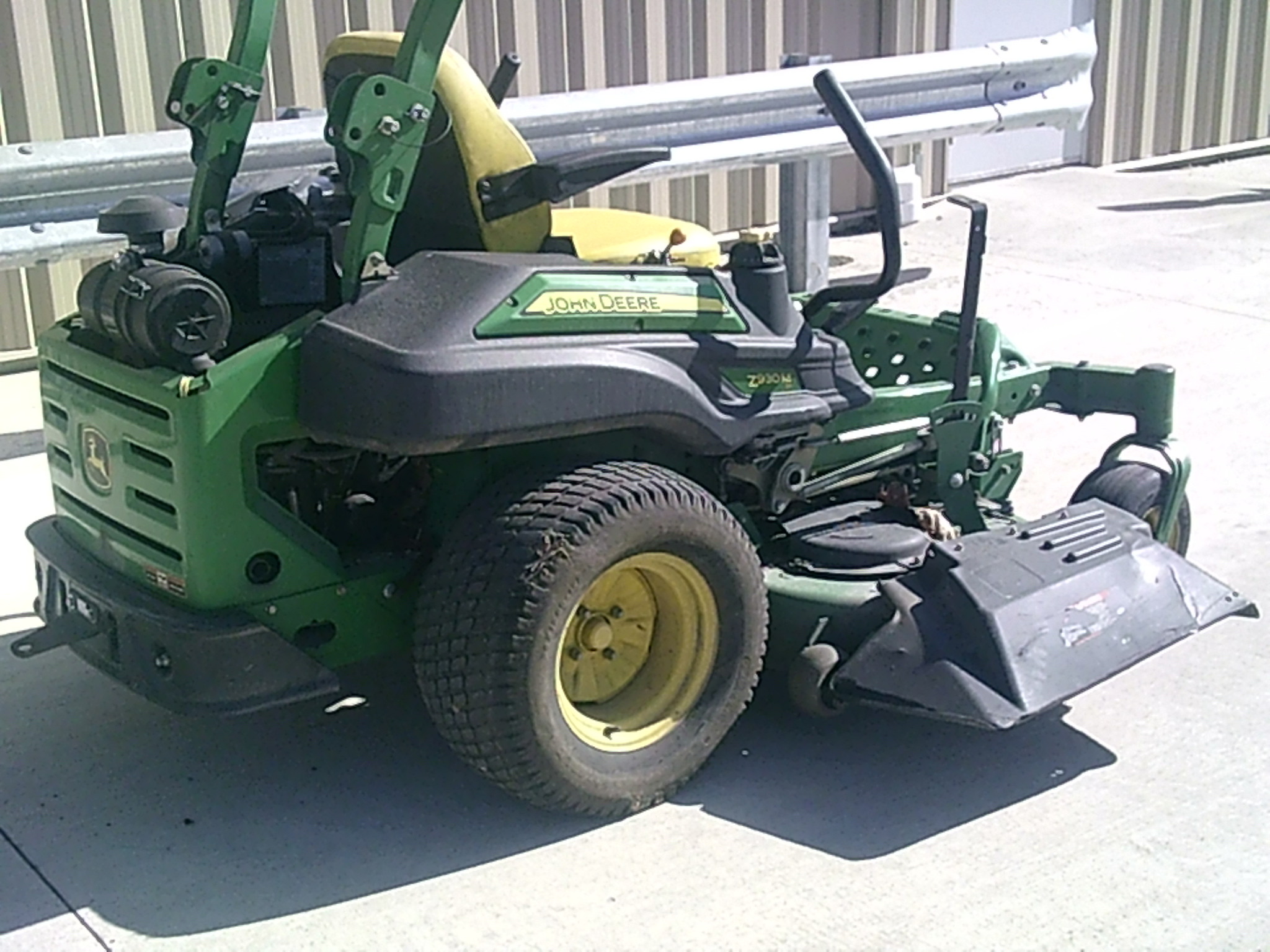2013 John Deere Z930M EFI Image 3