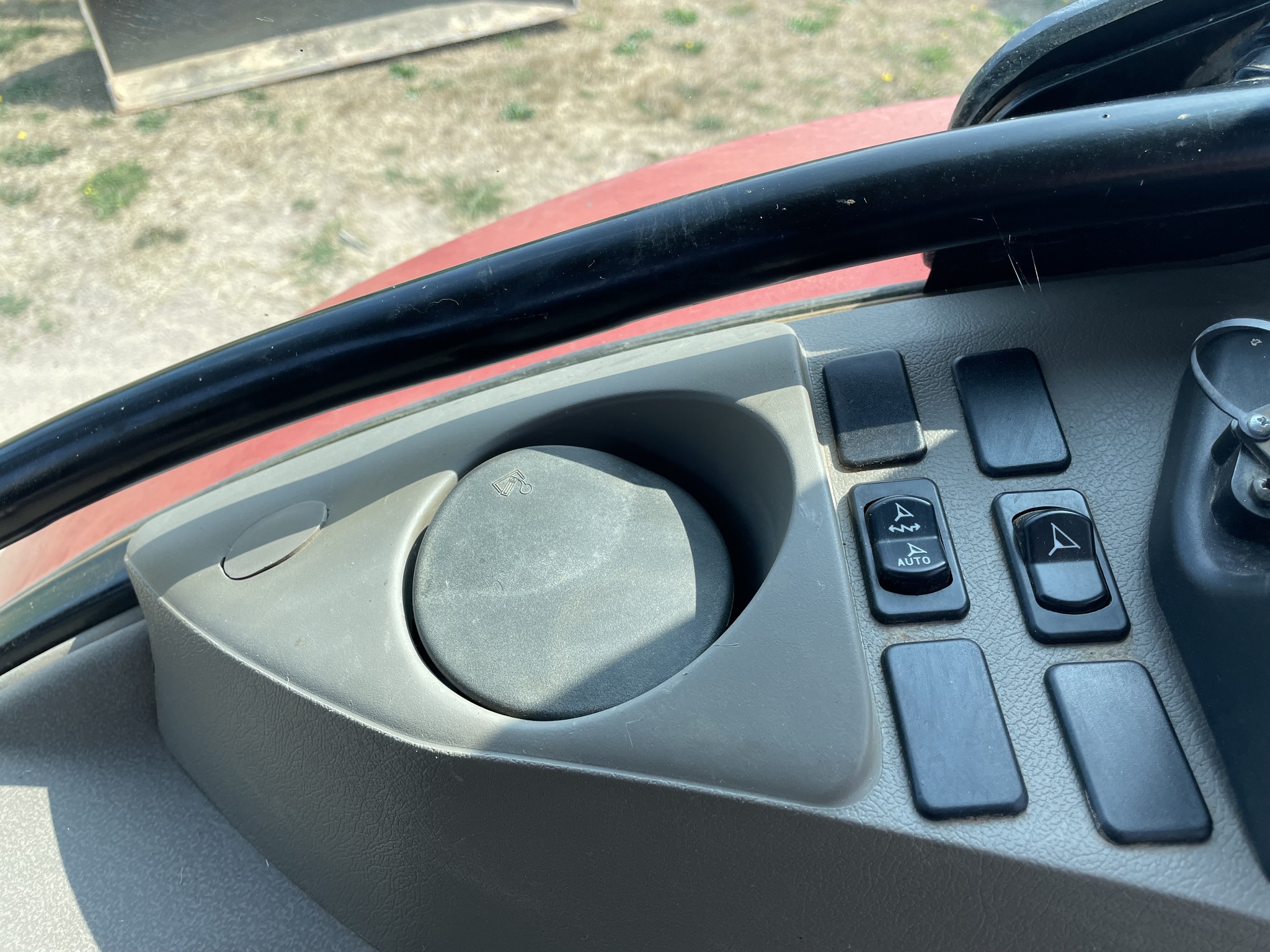 2019 Case IH Maxxum 145 MC T4B Image 26